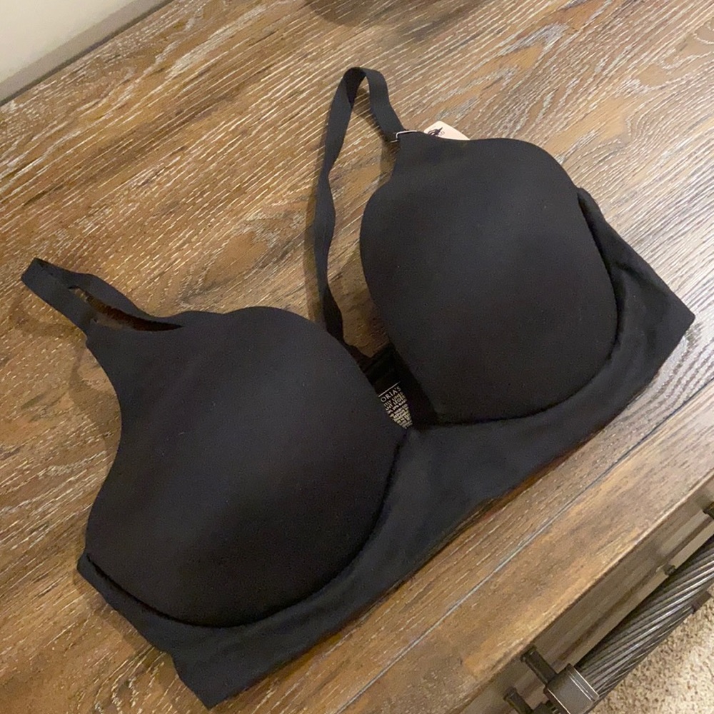 NWT Victoria’s Secret bra - 36DD